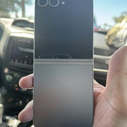 Samsung Z Flip 6 256gb T-Mobile Metro Pcs Unlocked  