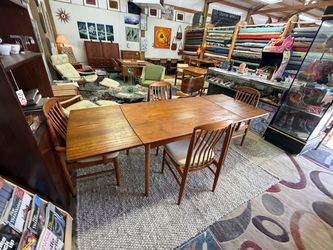 Beautiful Danish Walnut Expanding Dining Table