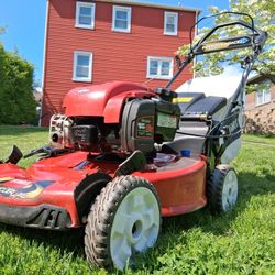 Toro 22" Recycler 3-in-1 RWD Lawn Mower w/ Personal Pace Drive System
