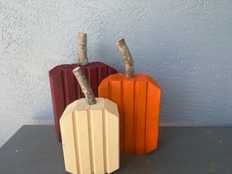 8”, 10” or 11” Wooden Pumpkin Decoration