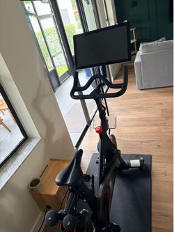 Peloton Bike