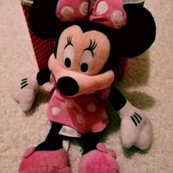 Minnie Mouse Plush New