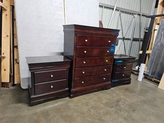 Dark Cherry Wood Dresser and Nightstand Set