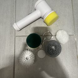 Electric Cleaning Brush with 5 Heads 