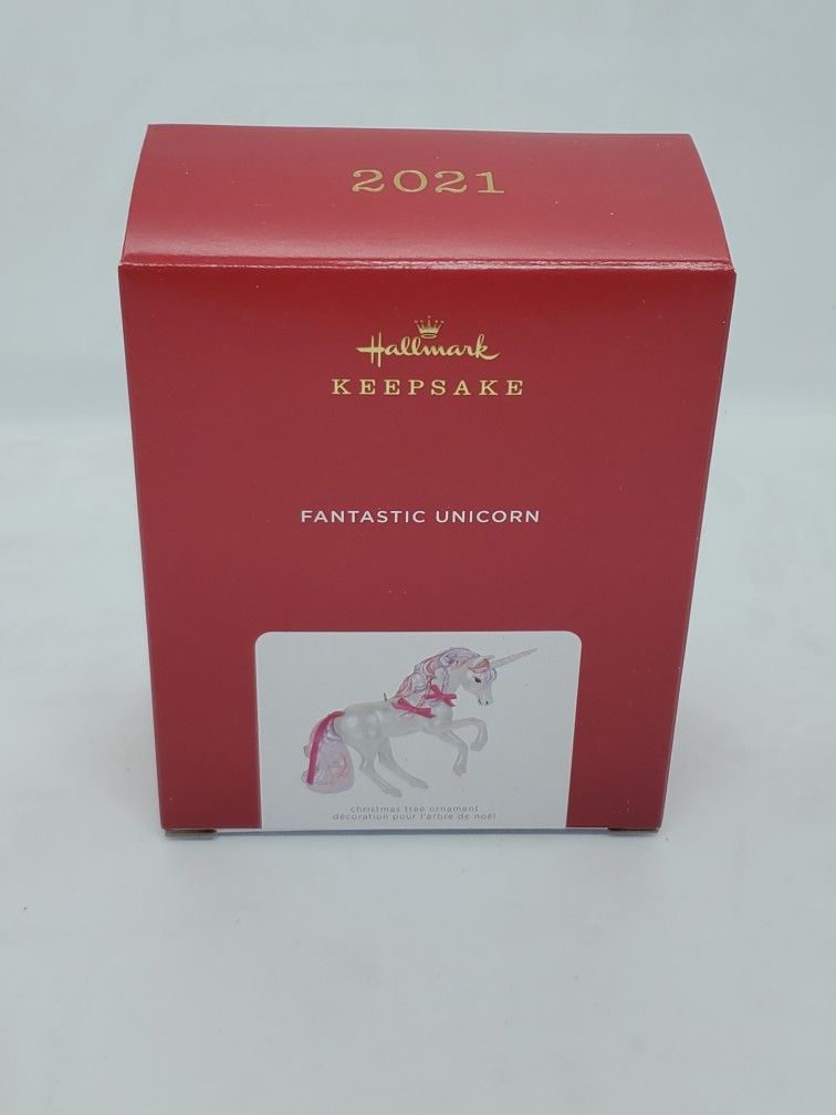 HALLMARK 2021 Fantastic Unicorn NEW NIB ORNAMENT CHRISTMAS rare Beautiful
Ornament in mint condition, kept in the box, never displayed
Comes with