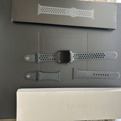 Apple Watch Series 6 44mm (GPS)