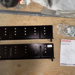 Demco Replacement Adaptor Plates For 5th Wheel Hitch 18k DP Premier