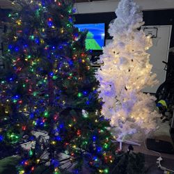CHRISTMAS TREE