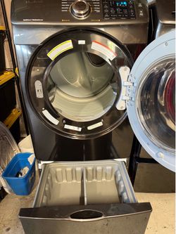 Samsung Front-Loading Dryer