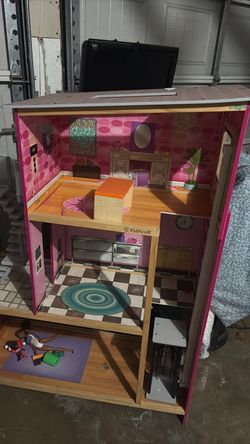 Barbie house
