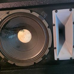 Bocinas  en buena condición