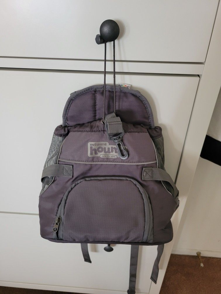Pet Carrier Backpack Padded  Interior Front/Rear Carry