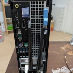 Dell Optiplex 7050 Small Form Factor Desktop Gaming Computer i7-6700 3.4GHz Quad-Core 