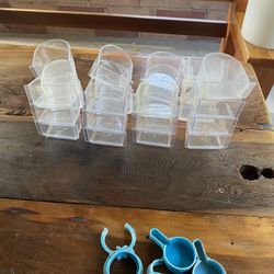 Bird Feeders 