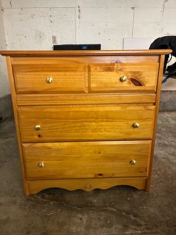 3 drawer dresser