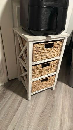 Wood storage bin