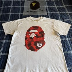 Double Sided Red BAPE-shirt 