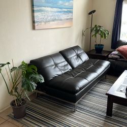 🔥 Faux Leather Futon Couch/Bed w/ Charging Ports – Must Pick Up!