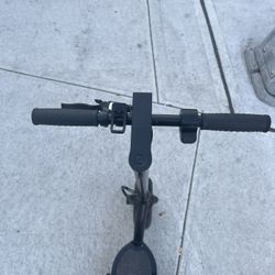 X Hover 1 Electric Scooter 