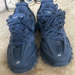 Balenciaga Track LED 