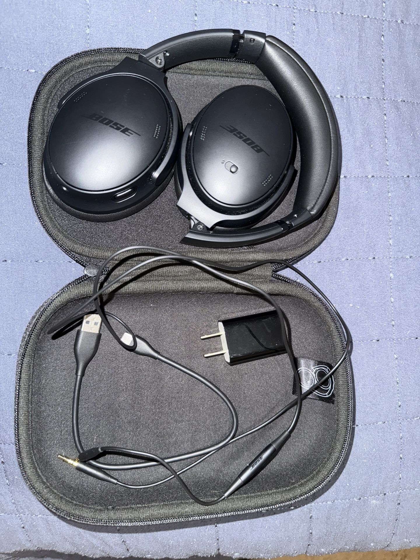 Bose Quiet comfort Noise Canceling Headphones
