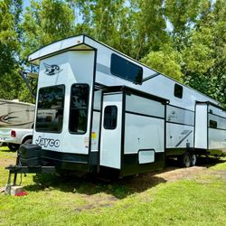2025 Jayco Jay Flight Bungalow, 41 ft