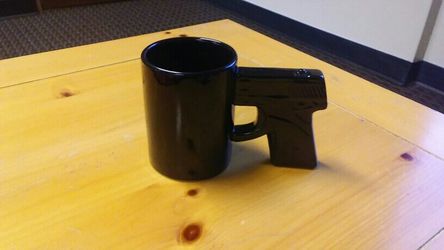 Gun mug
