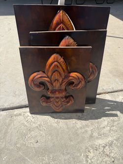 Fleur di lis frames