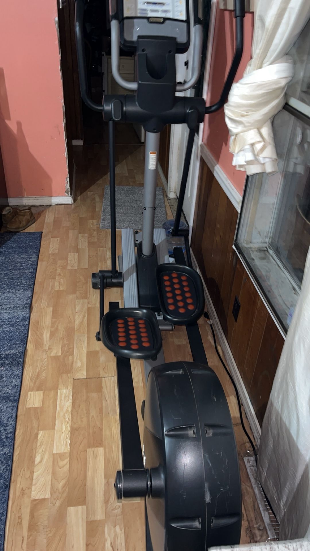 Eleptical Nordic track