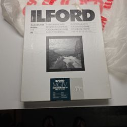 Ilford MGRC Multigrade RC Deluxe Pearl Paper For Printer, 8"x10" - 21 SHEETS ONLY