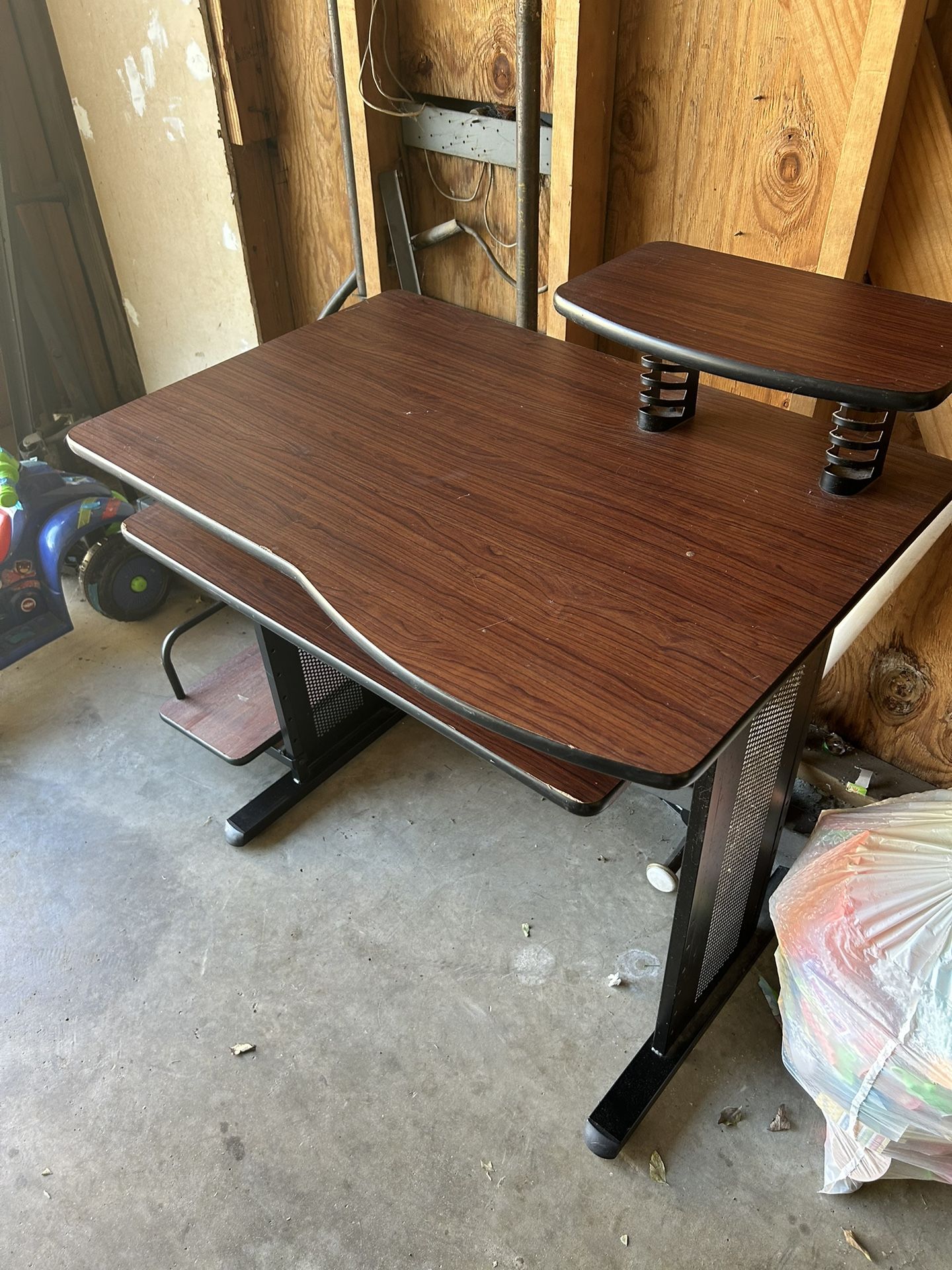 Computer Desk
