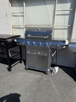 4 Burner Stainless Steel Propane Gas Grill with Side Burner