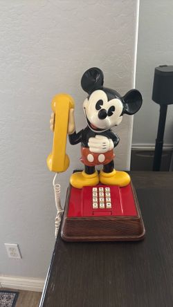 Mickey Mouse Phone
