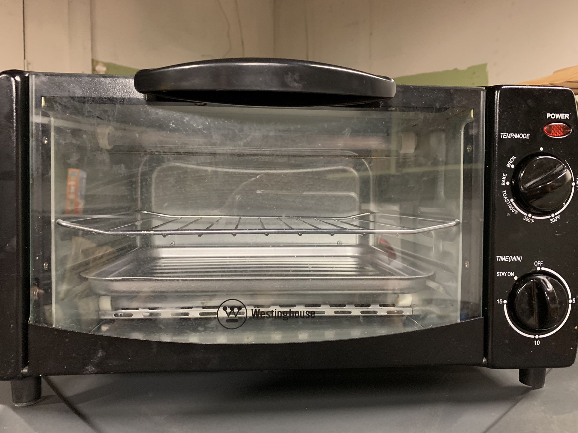 Westinghouse Black Toaster Oven