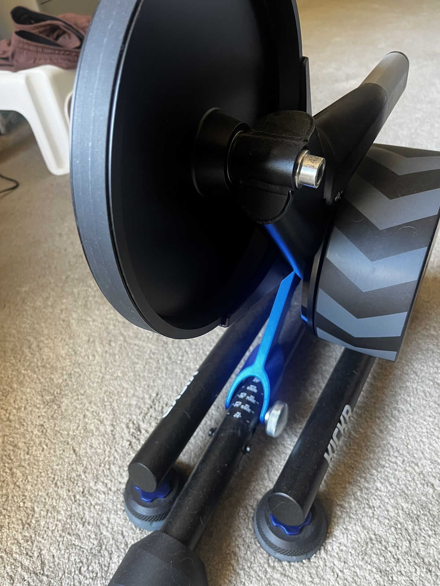 Wahoo Smart Trainer for Sale in Irvine, CA OfferUp