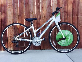 Forge Breva Female Fitness 28 Bike for Sale in Bakersfield CA OfferUp