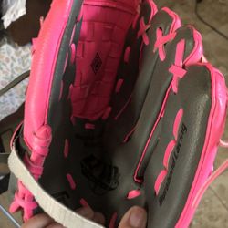 Girls Softball Glove *******Brand FRANKLIN *****