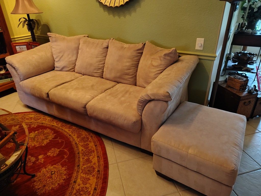 Beautiful Couch & Ottoman