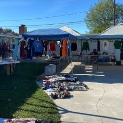 YARD SALE / WEST COVINA