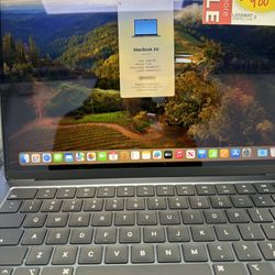 Mac Book Air