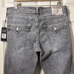 TRUE RELIGION JEANS 