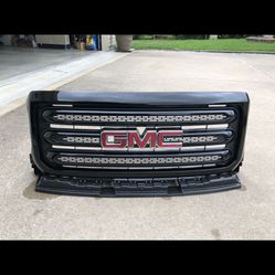 2015 GMC Canyon grille