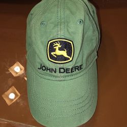 Boys Toddler John Deere Baseball Cap Good Condition
One Size 100% cotton