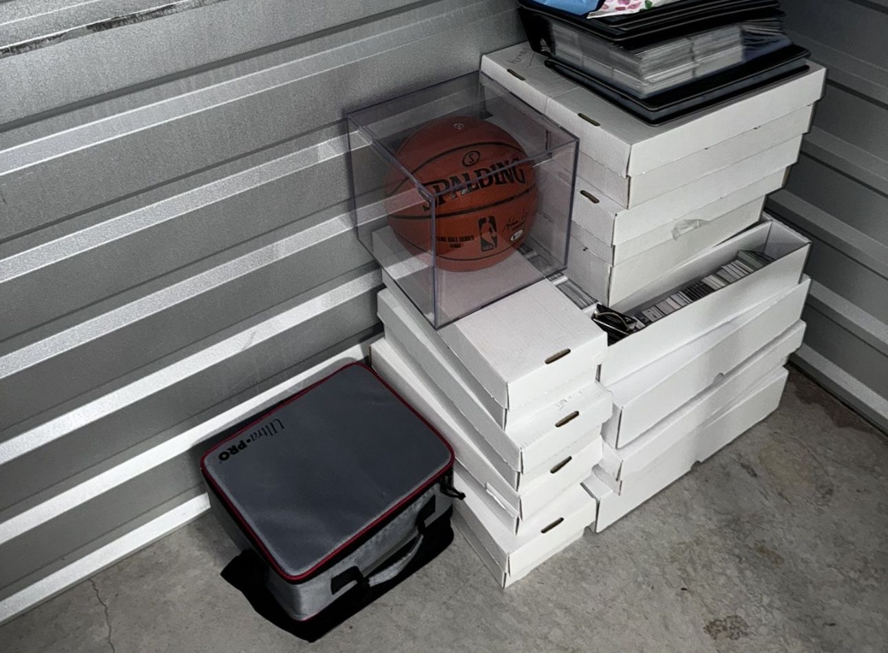 Sports Card & Sports memorabilia Collection. Huge!