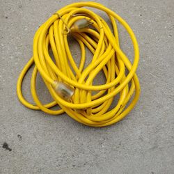YELLOW JACKET  20amp Extension Cord