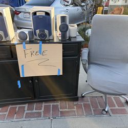 Free 2477 n Hartman orange