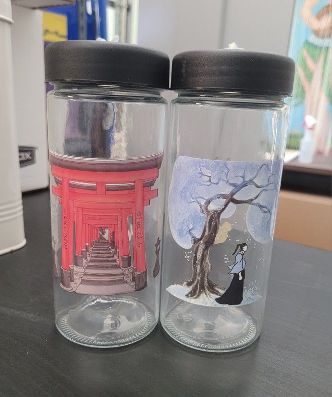 Decorative Drinking Glasses with Lids