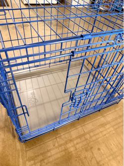 Small dog crate/double door