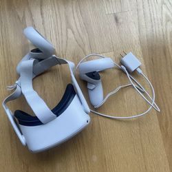 Oculus Quest 2 256GB VR Headset - White.   