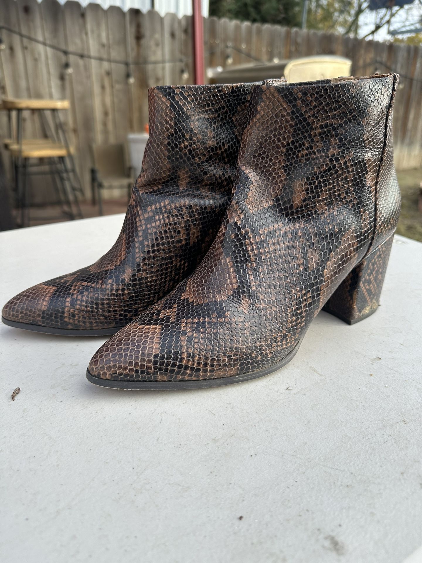 Steve Madden booties Size 11